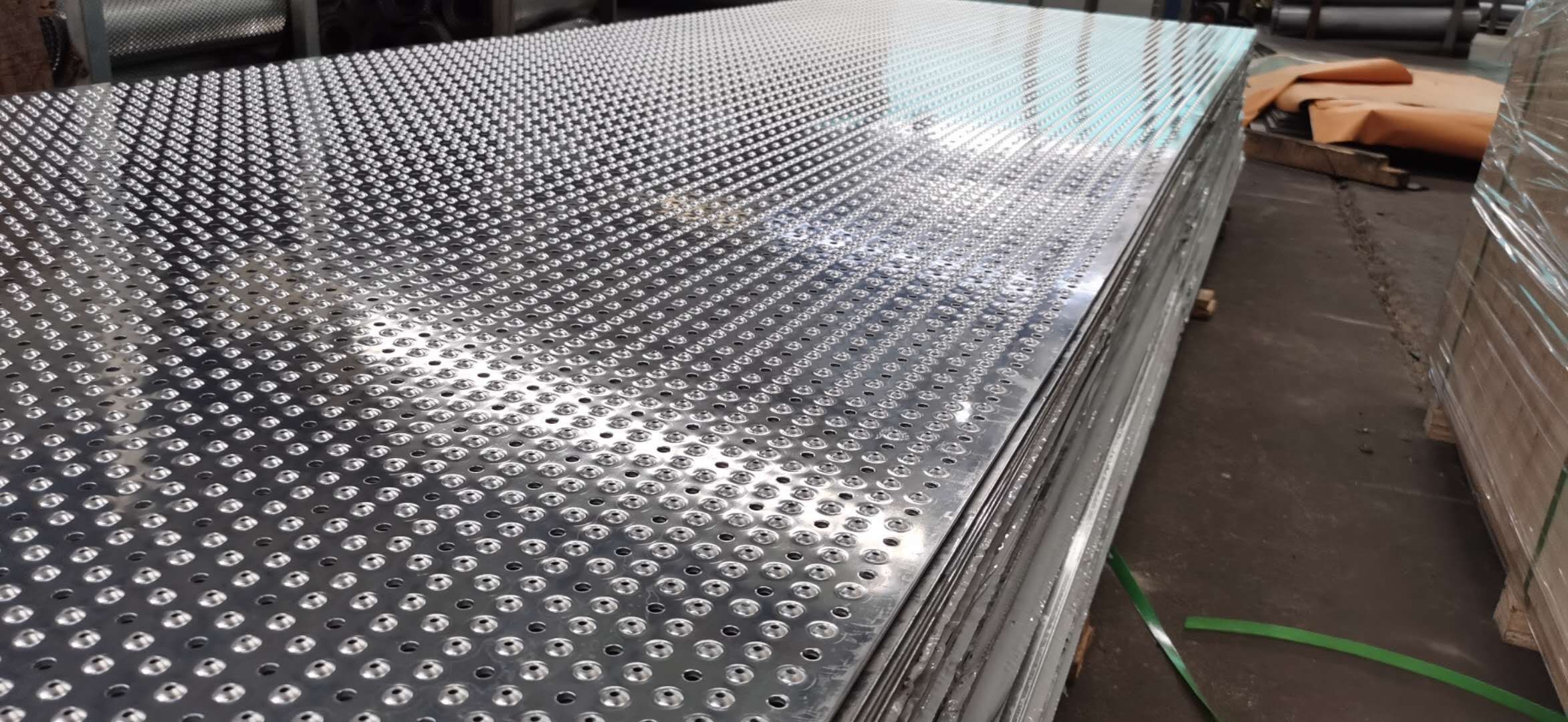 Anti Slip Metal Sheet