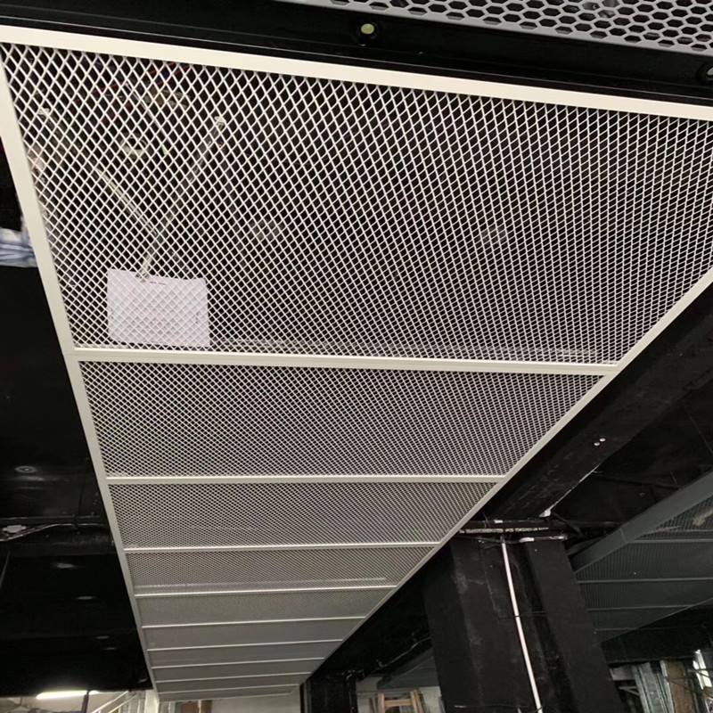 Strekmetaal plafond