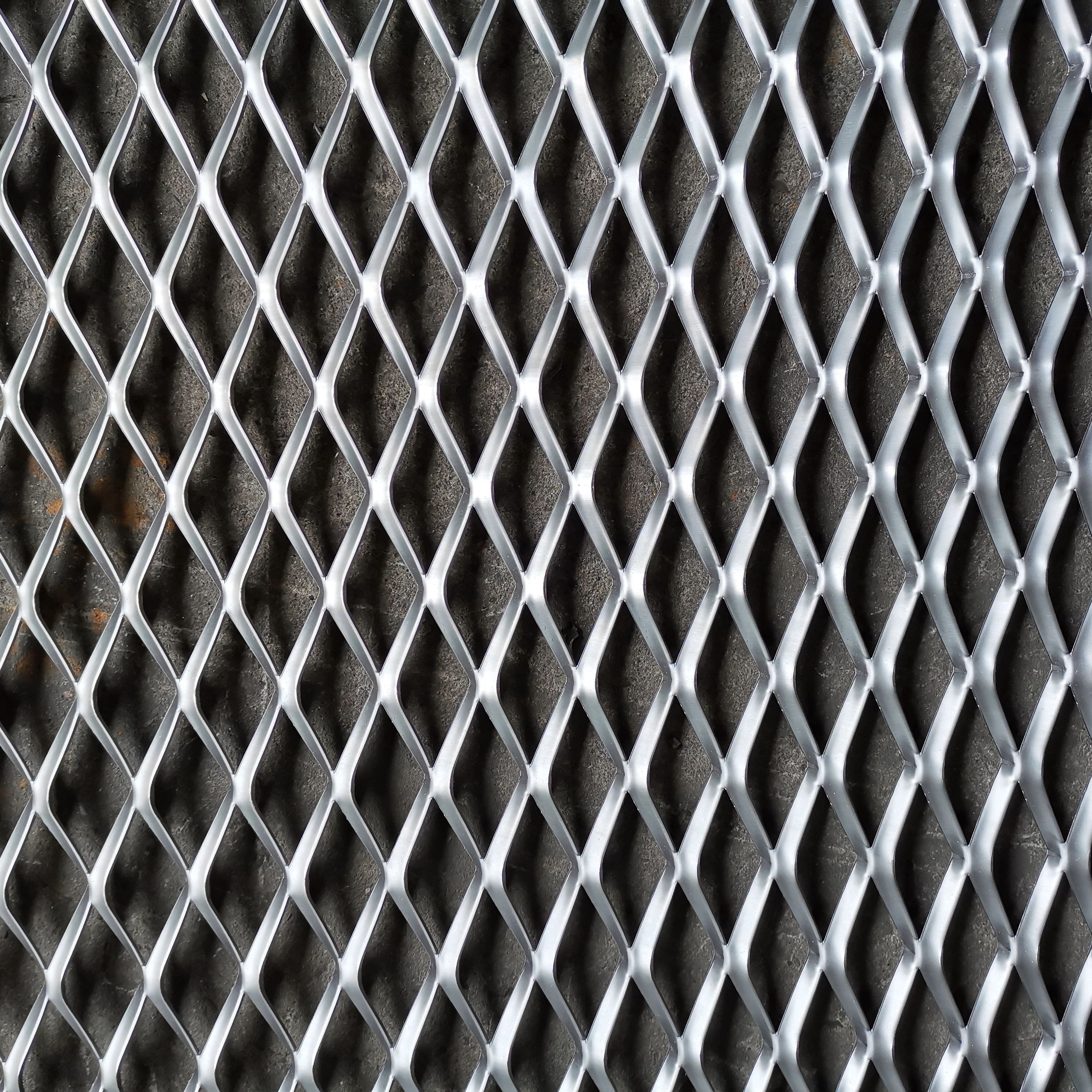 Customized Expanded Metal Mesh,China Expanded Steel,China Expanded Metal Mesh,China Expanded Metal Sheet,China Expanded Metal Facade