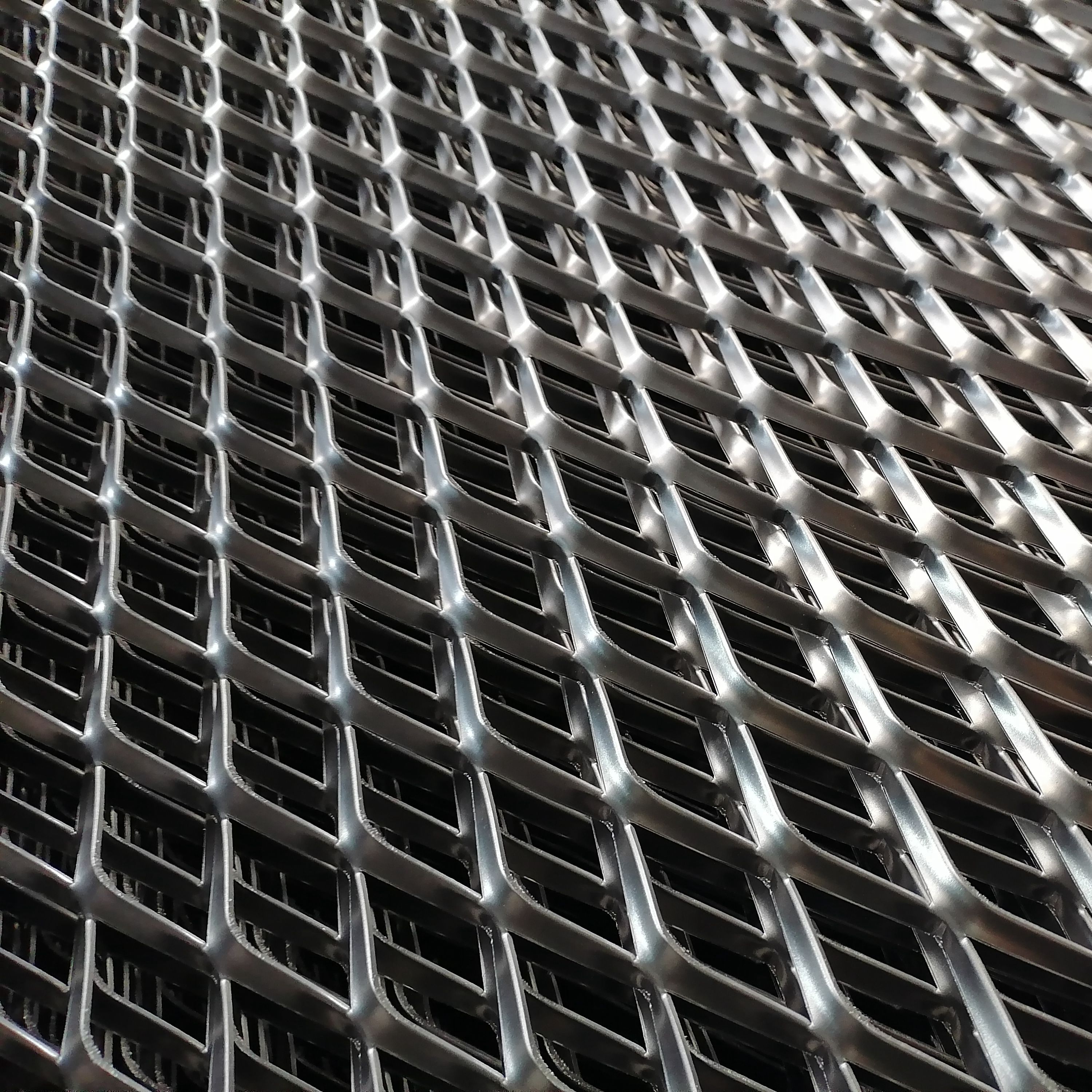 Customized Expanded Metal Mesh,China Expanded Steel,China Expanded Metal Mesh,China Expanded Metal Sheet,China Expanded Metal Facade