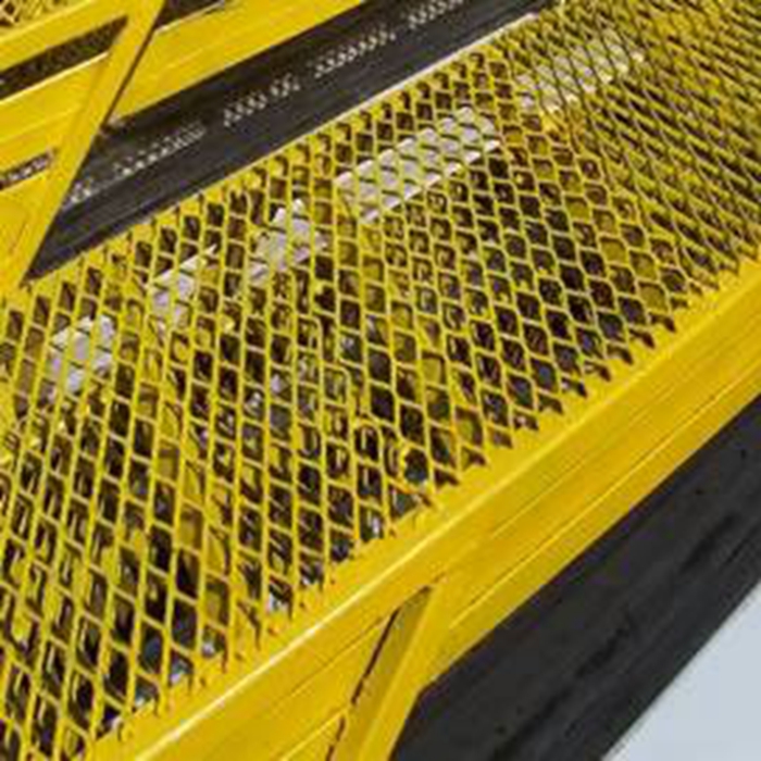 Expanded Metal Stair Treads,Expanded Metal Stairs,China Expanded Mesh,China Expanded Steel,China Expanded Metal，Expanded Mesh Factory
